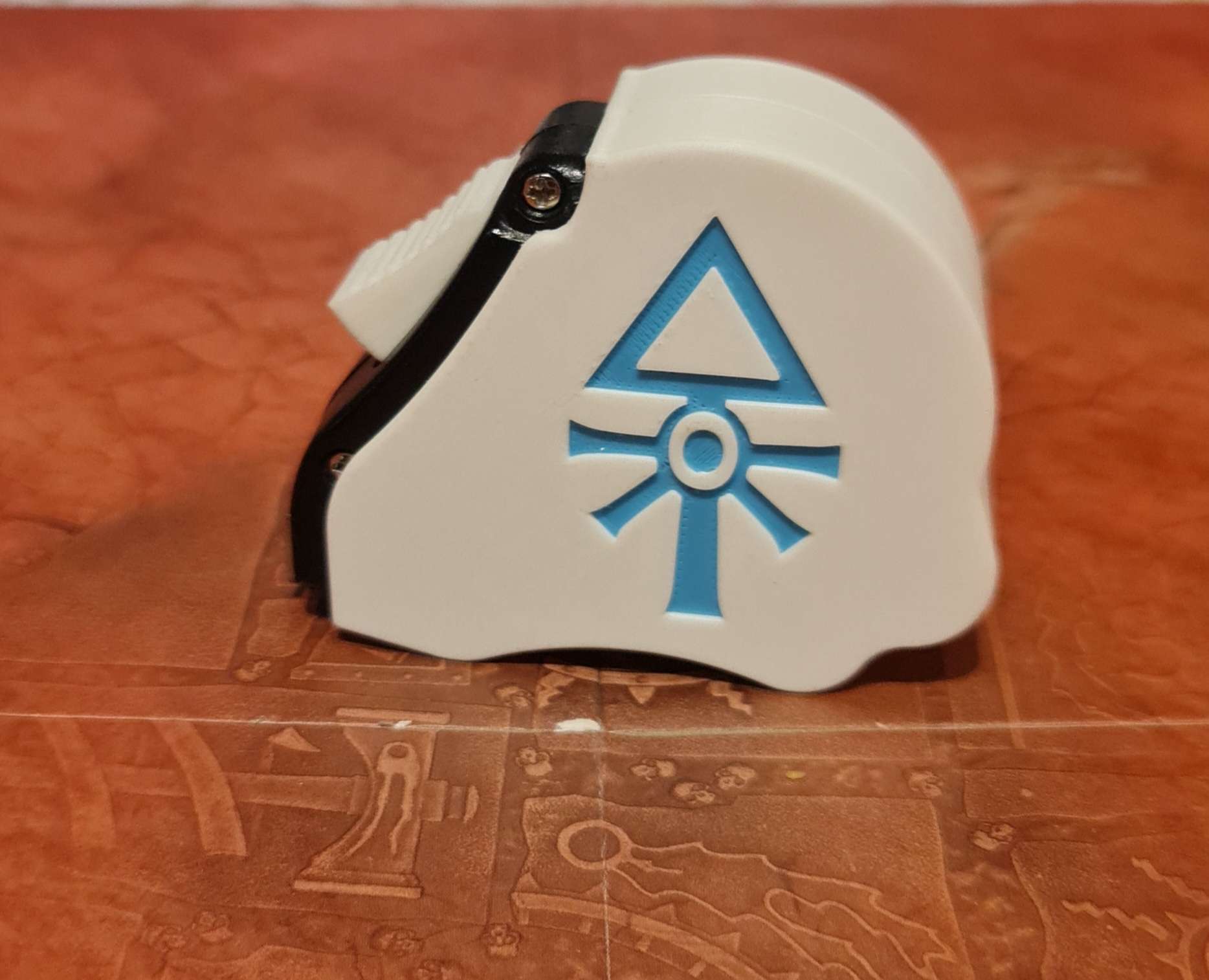 Aeldari tape measure top down - Warhammer 40K 10ft measuring tool with eldar empire emblem