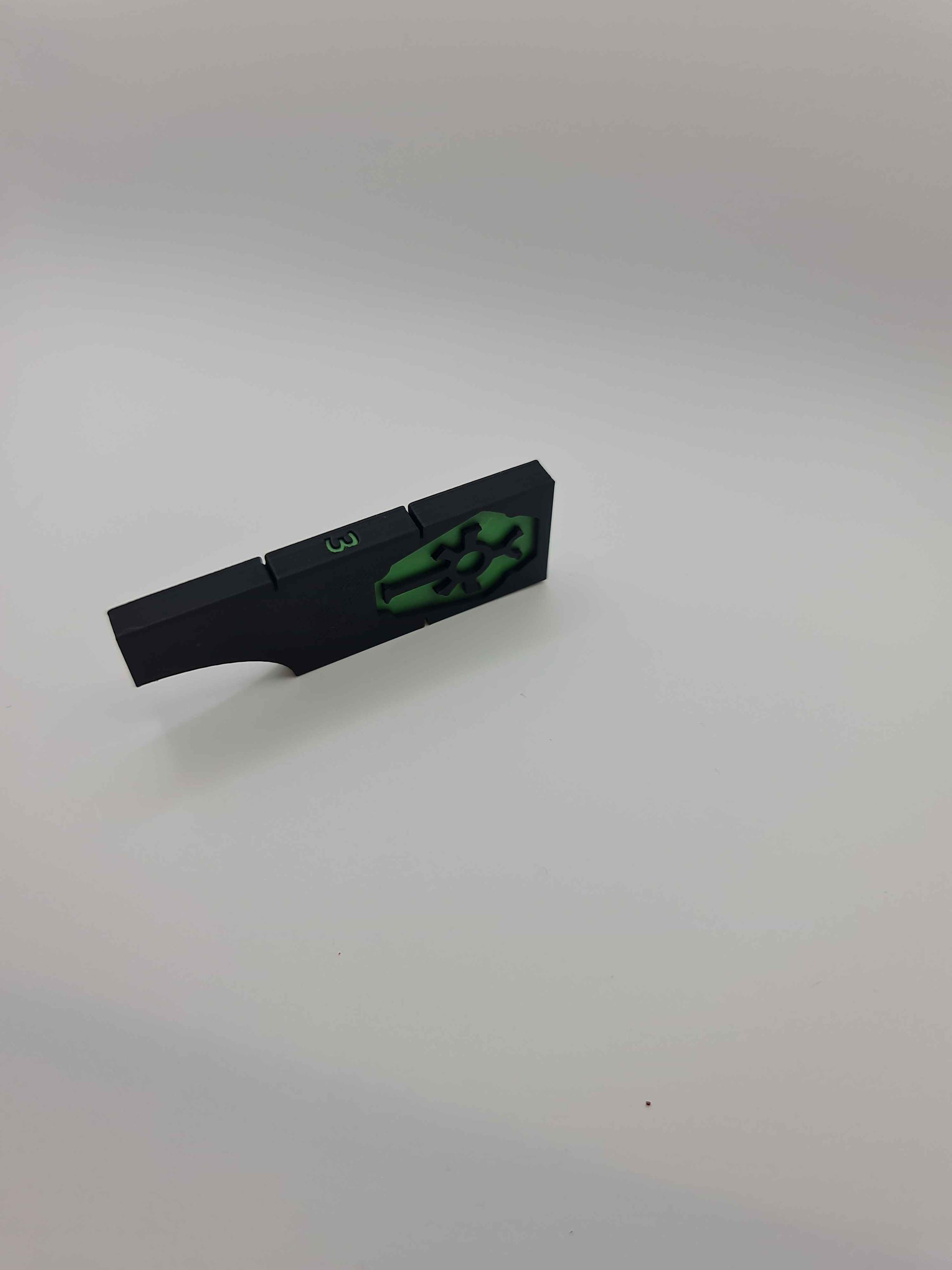 Necron Tomb Dynasty combat gauge showing engagement ranges - Warhammer 40K 3 2 1 half inch measuring tool showing 3" pile in and consolidate