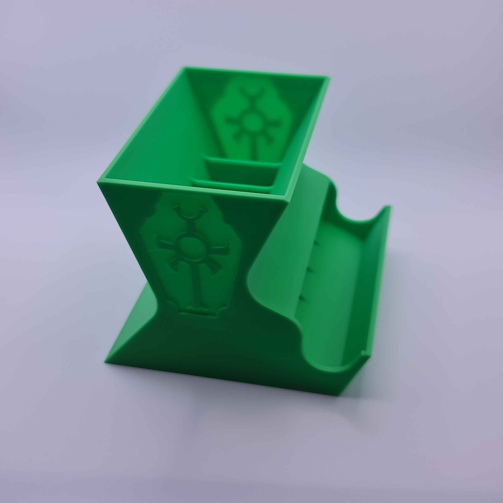 Necron Tomb Dynasty rapid dice dispenser with hopper system - Warhammer 40K 16mm dice holder for ancient legions